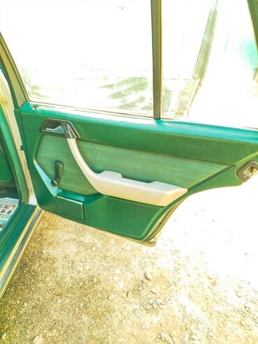 купить зимние шины на матиз: Mercedes-Benz W124: 1987 г., 2.3 л, Механика, Бензиновая, Универсал — 11