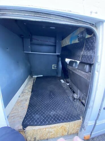 mazda premasy: Жеңил жүк ташуучу унаа, Mercedes-Benz, Стандарт, 3 т, Колдонулган — 8