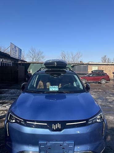 продаю в связи: Lixiang : 2023 г., Автомат, Электромобиль, Кроссовер — 3