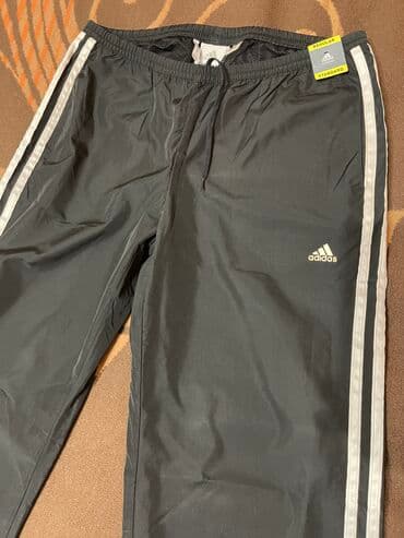 спортивное оборудование: Продаю женские новые спортивные штаны Adidas(оригинал,куплены в — 1