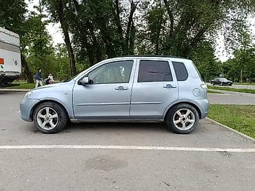 Mazda: Mazda 2: 2003 г., 1.3 л, Механика, Бензин, Хэтчбэк — 8