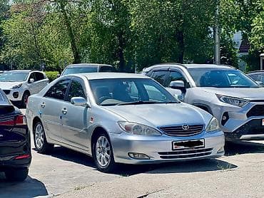 corolla 2004: Toyota Camry: 2002 г., 2.4 л, Бензин, Седан — 3