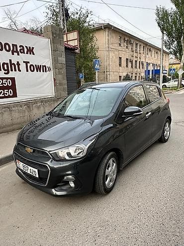 faw ca: Chevrolet Spark: 2017 г., 1 л, Механика, Бензин, Хэтчбэк — 2
