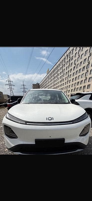 roewe ei5: Changan Qiyuan Q05: 2026 г. — 1