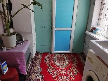 дом балыкчы: Продаётся участок с жилым домом и хозяйственными постройками. - — 6