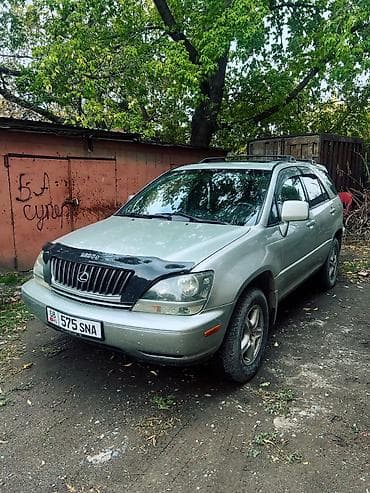 Lexus: Lexus RX: 2000 г., Бензин — 3