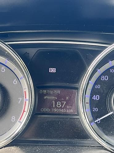Продажа авто: Hyundai Sonata: 2010 г., 2 л, Автомат, Бензин, Седан — 10