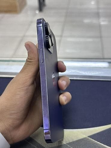 tv stik: IPhone 14 Pro Max, Б/у, 256 ГБ, Deep Purple, Зарядное устройство, Защитное стекло, Чехол, В рассрочку, 93 % — 2