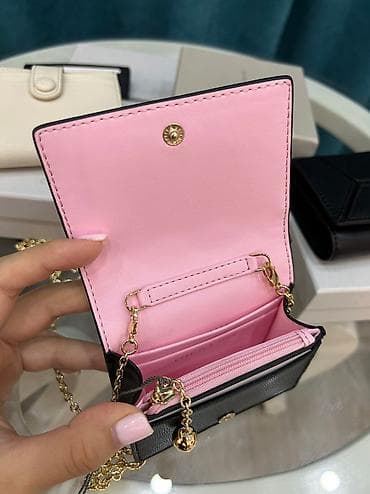 mark jakobs: Мини-сумочка Charles&Keith
Оригинал 🇺🇸 — 7