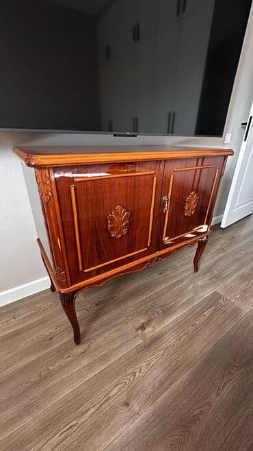 купить кровать дешево: Комод для одежды, Б/у, Без зеркала, Дерево, цвет - Коричневый, Самовывоз — 1