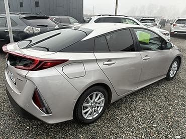 saf: Toyota Prius: 2020 г., 1.8 л, Вариатор, Гибрид, Седан — 6