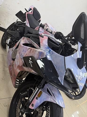 купить cafe racer: Спортивные мотоциклы с обтекателями (разные модели) - Форм-фактор — 2