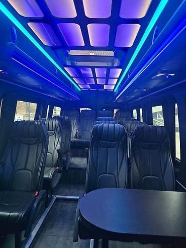 интернет магазин одежды: Аренда микроавтобуса Mercedes‑Benz Sprinter (VIP-комплектация) - — 4
