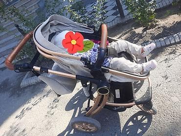 Другие товары для детей: Коляска, цвет - Золотой, Б/у — 2