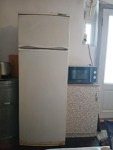a 70: Холодильник Atlant, Требуется ремонт, Двухкамерный — 2