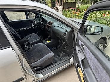 subaru авто: Mazda 626: 1999 г., 1.8 л, Механика, Бензин, Лифтбек — 5