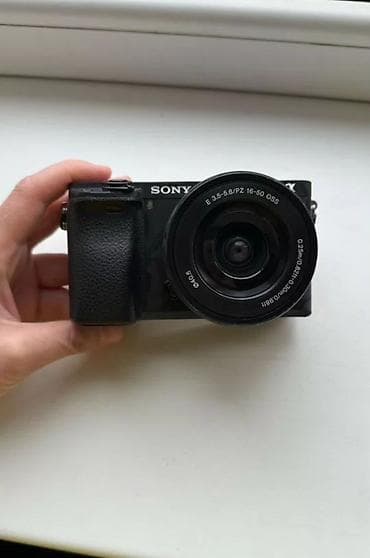 sony a6400 цена: Продаю sony a6300, состояние отличное, кит объектив 16-50мм, 2 батареи — 1