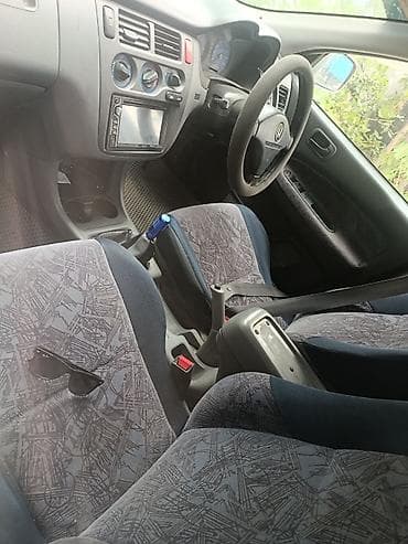 Продажа авто: Honda HR-V: 1999 г., 1.6 л, Механика, Бензин, Кроссовер — 8