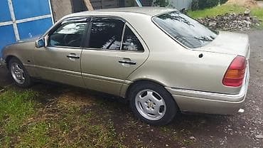 210 белый: Mercedes-Benz C-Class: 1995 г., 1.8 л, Автомат, Бензин, Седан — 2