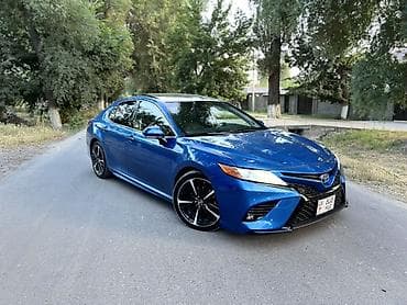 Toyota Camry: 2018 г., 3.5 л, Автомат, Бензин, Седан