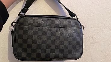 Кол сааттар: Барсеткa ОРИГ GUCCI Срочно продаеться! - Формат: компактный — 2