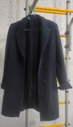 Пальто женское, в отличном состоянии, размер подойдёт на 44-46 (EUR