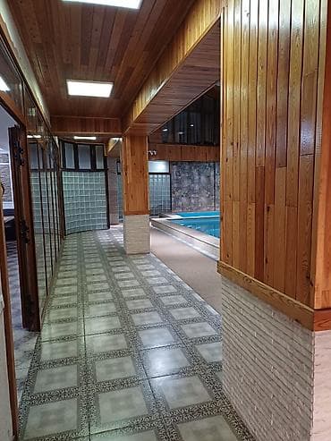 помешение в бишкеке: Здание, Действующий, С оборудованием 2000 м² — 2