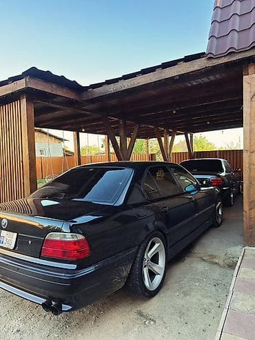 продаю или меняю с доплатой: BMW 7 series: 1997 г., 4.4 л, Седан — 5