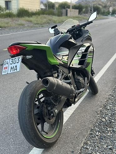 мото кийим: Спортбайк Kawasaki, 300 куб. см, Бензин, Чоңдор үчүн, Колдонулган — 3