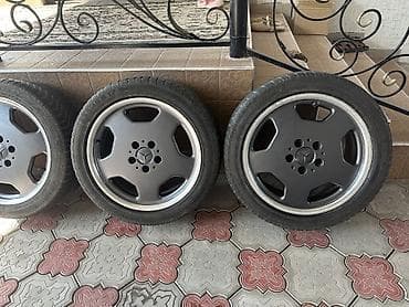 Транспорт: Колеса в сборе 235 / 45 / R 17, Лето, Б/у, Комплект, Легковые, Литые, отверстий - 5 — 5