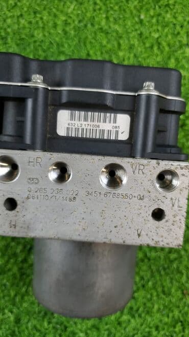 e61: Блок abs Bmw 650I E63 N62N 4.8 2007 (б/у) ​ Марка: BMW Модель: 650i — 3