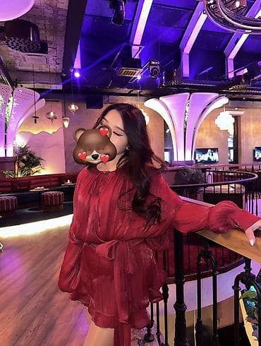 молодежные вечерние платья: Нарядные женские платья и комплект 1) Белое короткое платье - Силуэт — 3