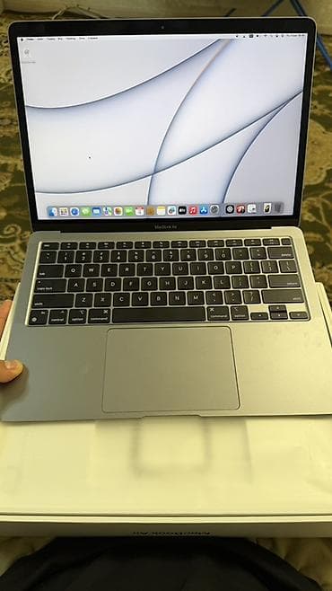 macbook pro 15 retina: MacBook Air 13.3" Характеристики: - Чип Apple M1 - Оперативная — 3