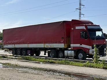кроне: Тягач, Volvo, 1999 г., Тентованный — 7