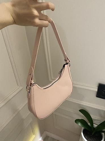 ami paris: Мини-сумка на плечо в нежно‑розовом цвете. Новый не использованный — 3