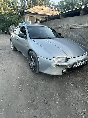 Mazda 323: 1997 г., 1.5 л, Кол менен иштөөчү, Бензин, Хетчбек — 5