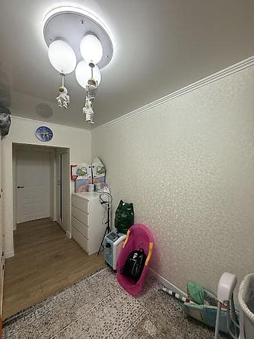 Квартиры: 3 комнаты, 60 м², Хрущевка, 1 этаж, Евроремонт — 10