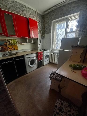 ишу кв: 2 комнаты, 60 м², 105 серия, 2 этаж, Старый ремонт — 4