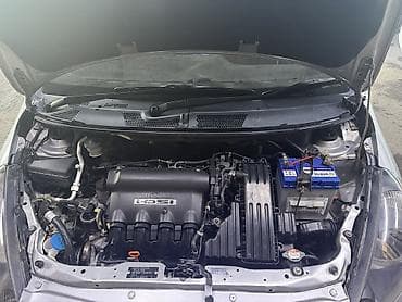 хонда истеп 1: Honda Fit: 2003 г., 1.3 л, Вариатор, Бензин, Хетчбек — 6
