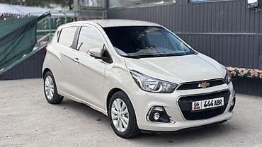 geely электромобиль: Chevrolet Spark: 2018 г., 0.1 л, Автомат, Бензин, Хэтчбэк — 4