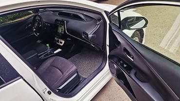 машина toyota prius: Toyota Prius: 2016 г., 1.8 л, Автомат, Гибрид, Лифтбек — 6
