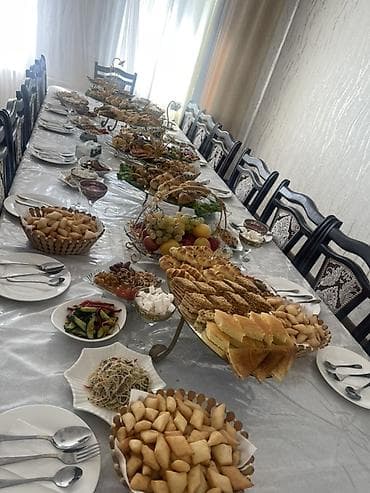 Стол для зала, Б/у, Не раскладной, Прямоугольный