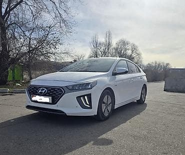 хендай ионик гибрид: Hyundai Ioniq: 2020 г., 1.6 л, Гибрид, Лифтбек — 1