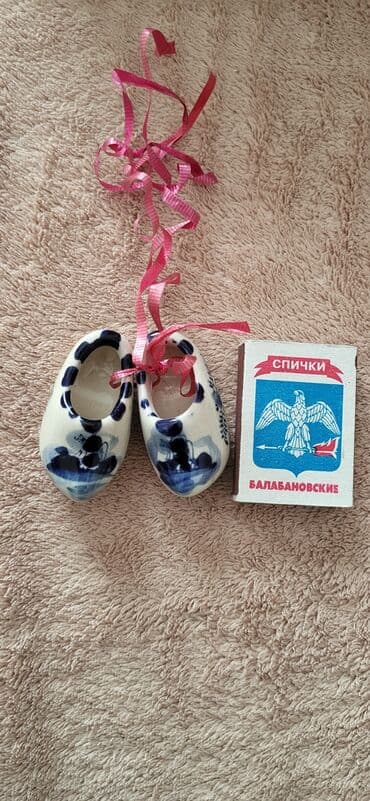искусственные волосы на заколках бишкек: Сувениры, фарфор — 1