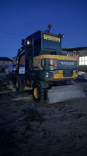 миксер бетономешалка: Экскаватор, Volvo, 2018 г., Колесный — 8