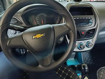 Продажа авто: Chevrolet Spark: 2017 г., 0.1 л, Автомат, Бензин, Хэтчбэк — 5