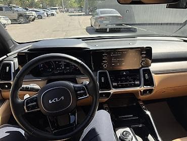 Продажа авто: Kia Sorento: 2022 г., 1.6 л, Гибрид, Кроссовер — 9
