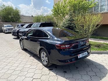 Renault SM6: 2019 г., 2 л, Вариатор, Газ, Седан — 3