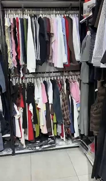 аренда бутик в тц караван: Бутик, 10 м², Караван, С ремонтом, Действующий, С оборудованием — 4