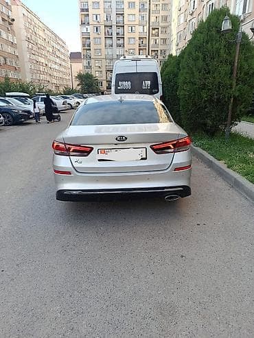 geely e5: Kia K5: 2018 г., 2 л, Автомат, Газ, Седан — 2